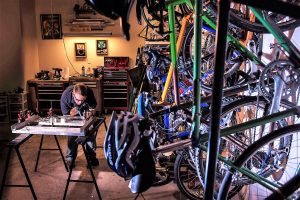 Officina riparazione cicli